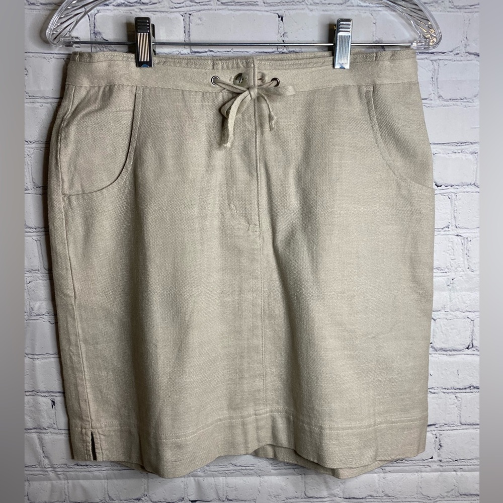 Woolrich tan skirt 100% cotton! Size 6